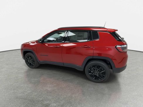 New 2026 Jeep Compass Latitude image 6