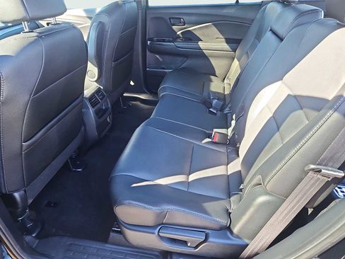 Certified 2023 Honda Passport EX-L image 29