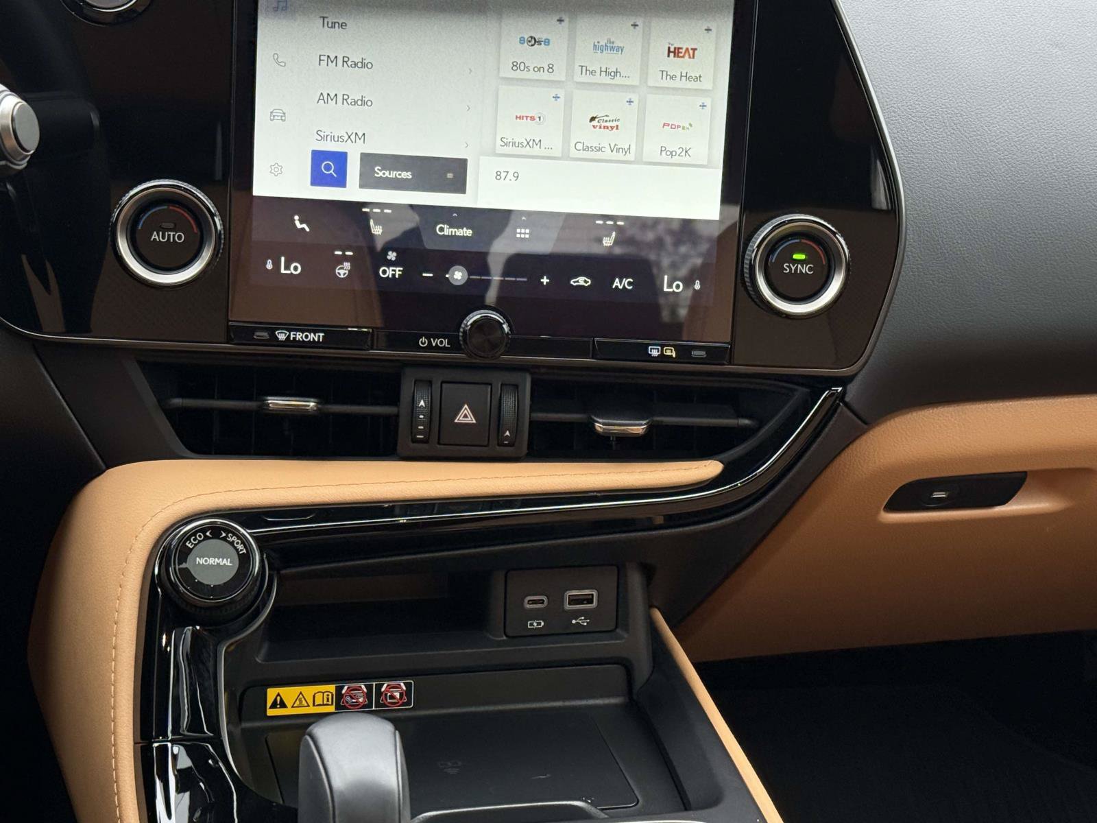Used 2025 Lexus NX 350 AWD w/ Accessory Package (P2) image 18
