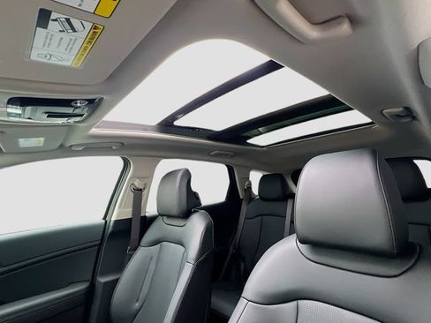 New 2026 Kia Sportage EX w/ EX Panoramic Sunroof Package AWD/4WD image 19