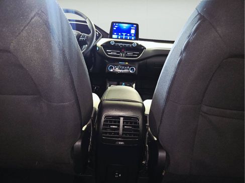 Used 2022 Ford Escape SE w/ Convenience Package FWD image 38