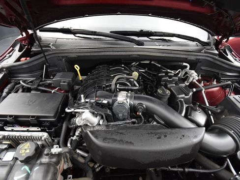 Used 2023 Dodge Durango SXT Launch Edition image 16