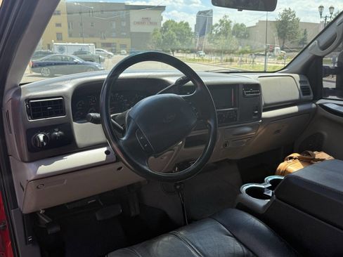 Used 1999 Ford F250 XLT image 12