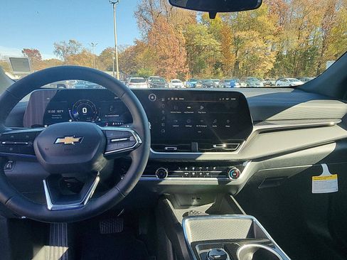 New 2026 Chevrolet Equinox LT image 20