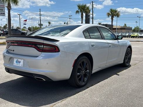 Used 2022 Dodge Charger SXT w/ Blacktop Package image 6