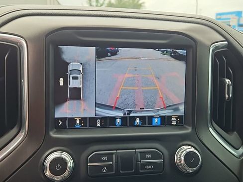 Used 2021 GMC Sierra 1500 AT4 w/ AT4 Value Package AWD/4WD image 22