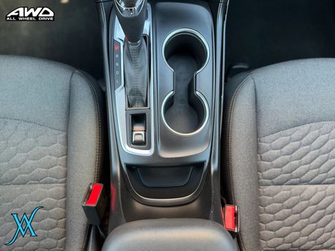Used 2019 Chevrolet Equinox LT AWD/4WD image 27