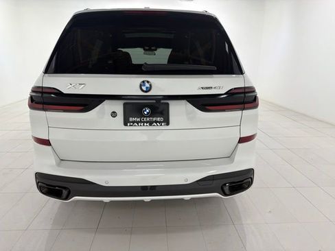 Certified 2024 BMW X7 xDrive40i w/ M Sport Package AWD/4WD image 4