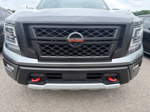 Used 2021 Nissan Titan PRO-4X w/ Pro-4x Convenience Package AWD/4WD image 21