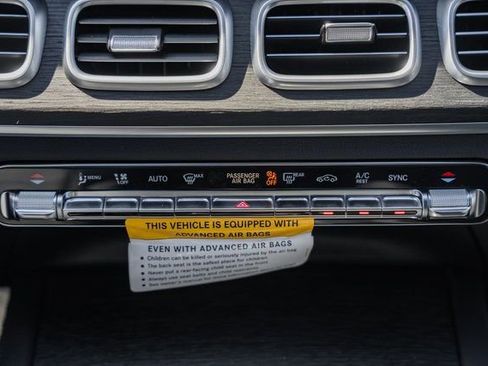 New 2026 Mercedes-Benz GLS 450 4MATIC image 25