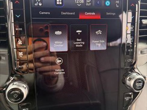 Certified 2024 RAM 3500 Limited image 28