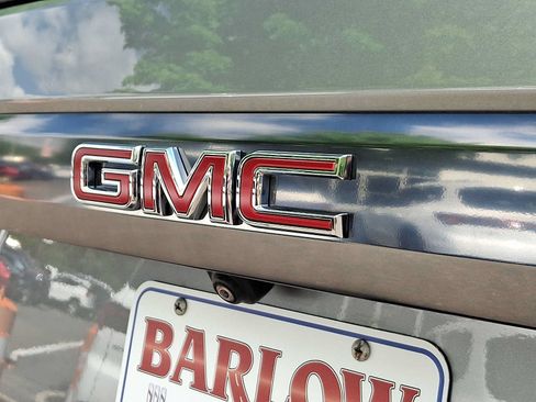 Used 2023 GMC Yukon XL AT4 AWD/4WD image 35