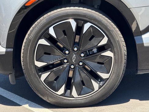 Used 2024 Chevrolet Blazer EV RS AWD/4WD image 15