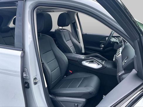 Used 2026 Mercedes-Benz GLE 450 4MATIC image 9