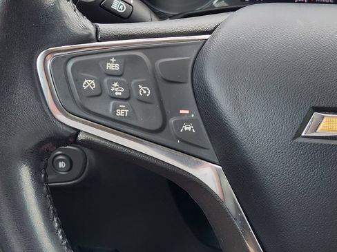 Used 2021 Chevrolet Equinox LT FWD image 27