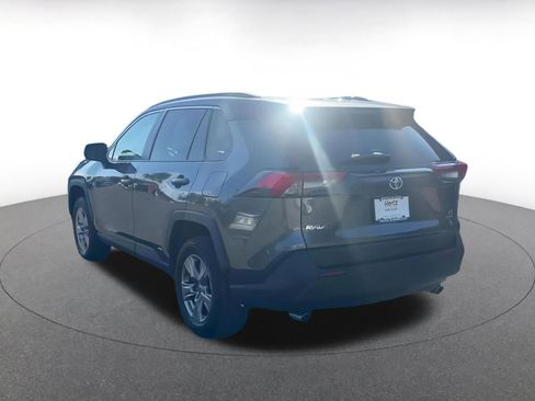 Used 2025 Toyota RAV4 LE image 10