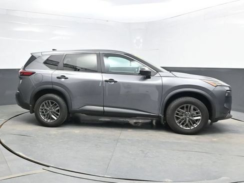 Used 2023 Nissan Rogue S AWD/4WD image 8