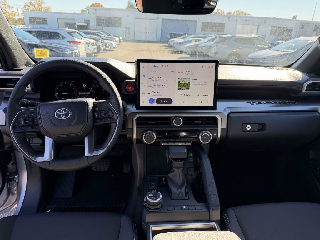 Used 2025 Toyota Tacoma TRD Off-Road AWD/4WD image 21