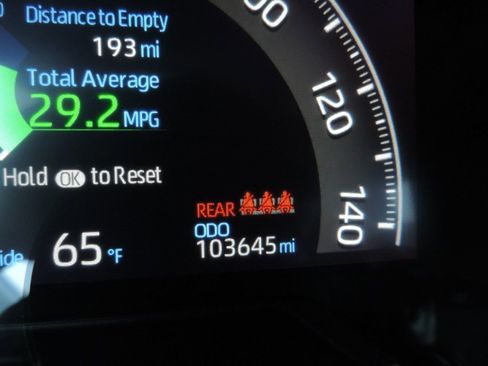 Used 2023 Toyota RAV4 LE FWD image 29