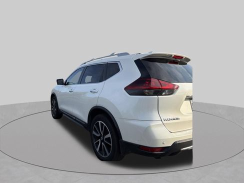 Used 2019 Nissan Rogue SL w/ Premium Package AWD/4WD image 3