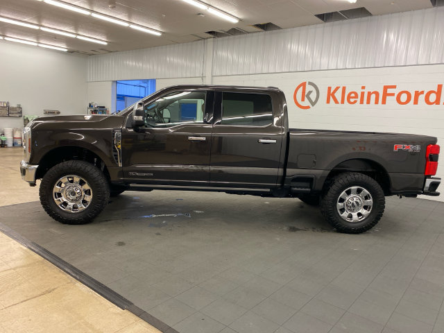 Used 2024 Ford F250 Lariat w/ Lariat Ultimate Package AWD/4WD image 4