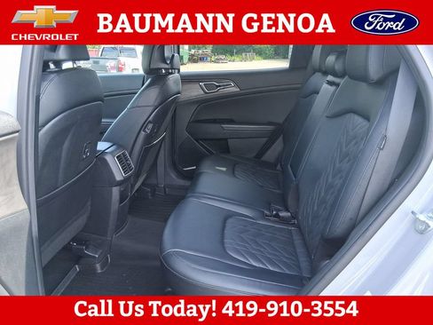 Used 2024 Kia Sportage X-Line w/ X-Line Premium Package AWD/4WD image 13