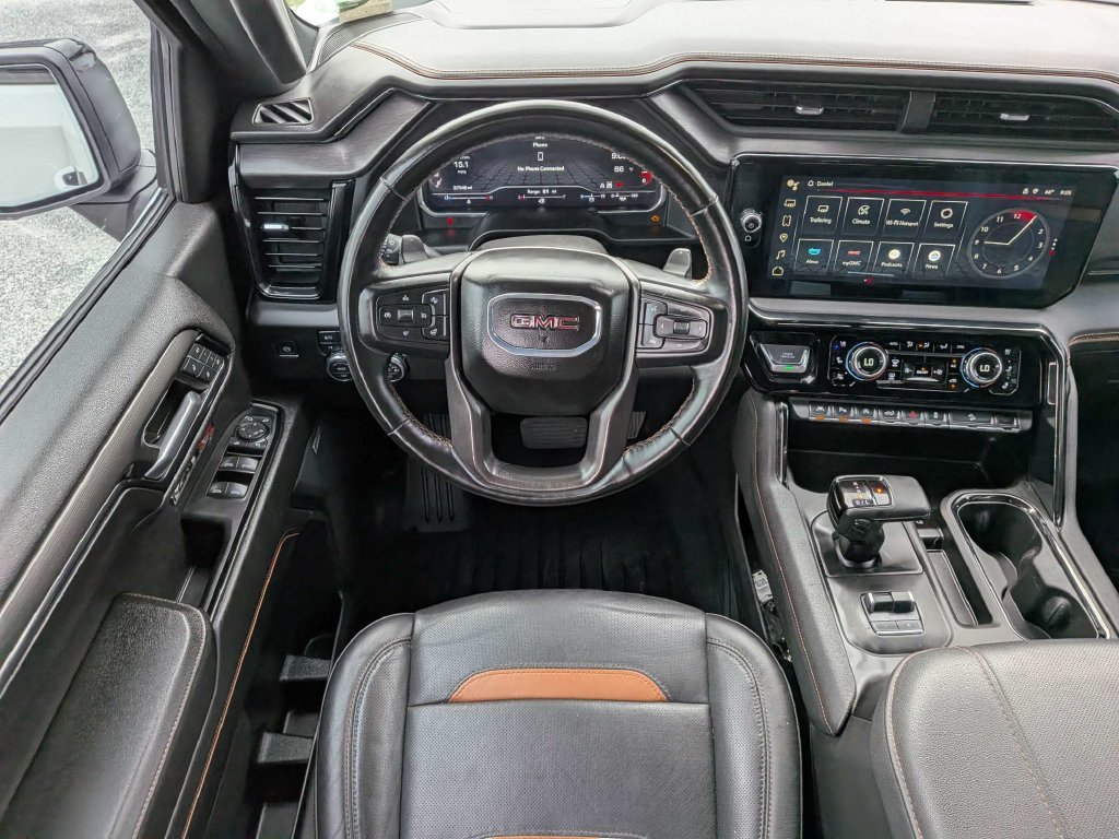 Used 2024 GMC Sierra 1500 AT4 w/ AT4 Premium Package AWD/4WD image 14