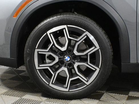 Certified 2025 BMW X2 xDrive28i w/ Technology Package image 12