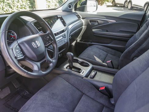 Used 2020 Honda Pilot EX image 19