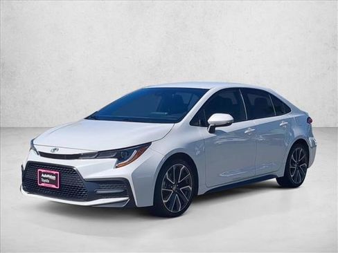 Used 2021 Toyota Corolla SE image 1