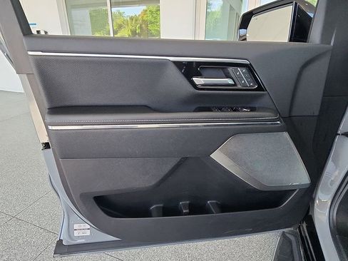 Certified 2025 GMC Sierra EV Denali image 21