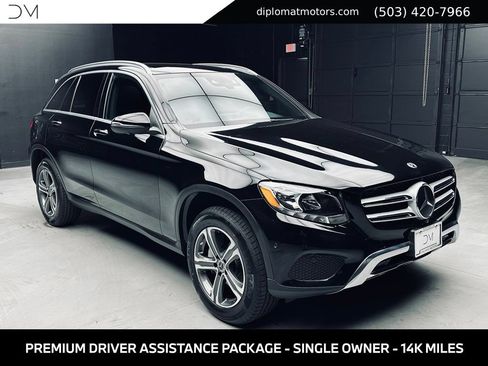 Used 2018 Mercedes-Benz GLC 300 4MATIC image 9