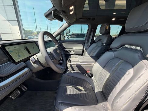 Used 2023 Rivian R1T Adventure AWD/4WD image 6