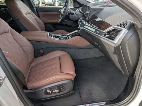 Used 2026 BMW X6 xDrive40i image 32