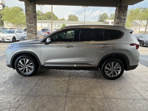 Used 2020 Hyundai Santa Fe SEL w/ Convenience Package AWD/4WD image 9