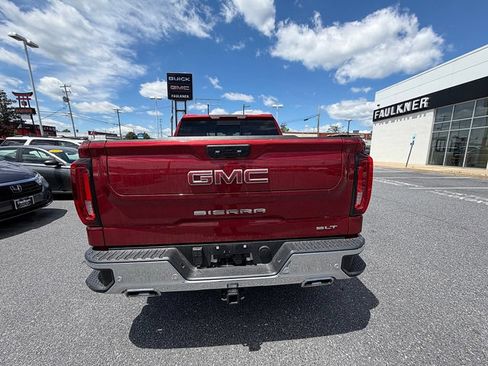 Used 2024 GMC Sierra 1500 SLT w/ SLT Premium Plus Package AWD/4WD image 4