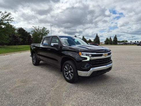 Used 2024 Chevrolet Silverado 1500 LT AWD/4WD image 4