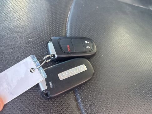 Certified 2017 RAM 1500 Laramie w/ Convenience Group image 8