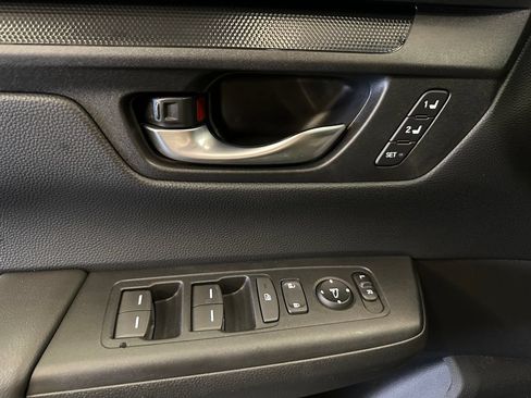 Used 2025 Honda CR-V Sport-L image 19