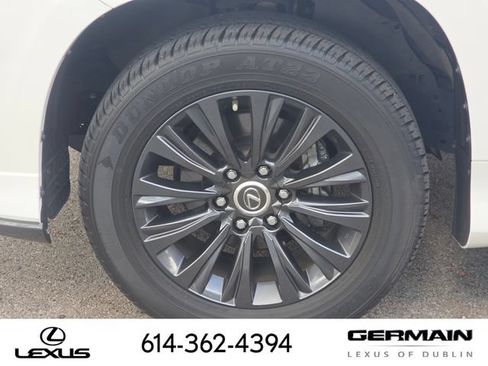 Certified 2023 Lexus GX 460 Premium AWD/4WD image 13
