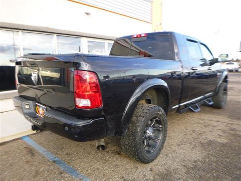 Used 2011 RAM 2500 Laramie w/ Cold Weather Group image 3