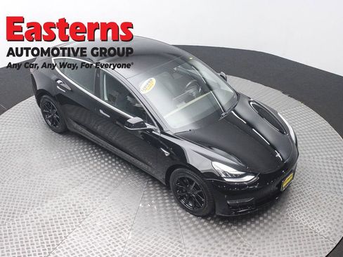 Used 2019 Tesla Model 3 Long Range AWD/4WD image 3