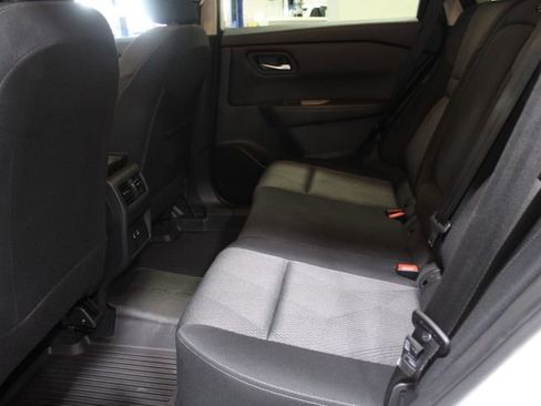 Used 2024 Nissan Rogue SV image 22