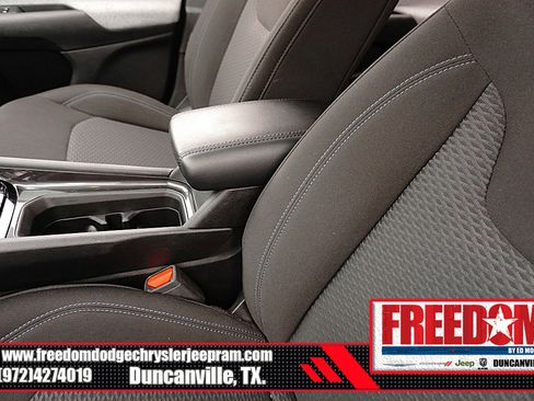 New 2025 Jeep Compass Sport image 36