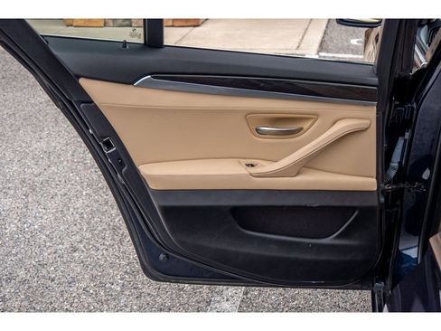 Used 2016 BMW 528i xDrive 528i xDrive image 16