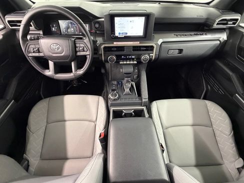 Used 2026 Toyota Tacoma SR5 AWD/4WD image 36