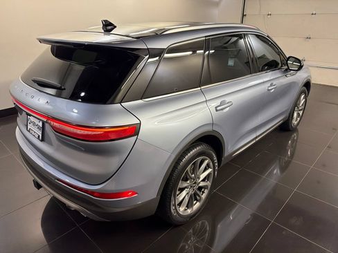 Used 2022 Lincoln Corsair AWD w/ Premium Package image 6