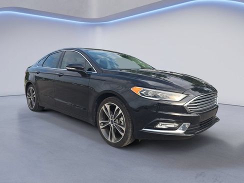 Used 2018 Ford Fusion Titanium AWD/4WD image 9