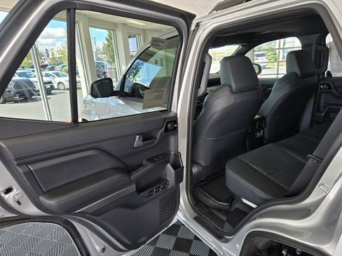 New 2026 Toyota 4Runner TRD Sport Premium AWD/4WD image 34