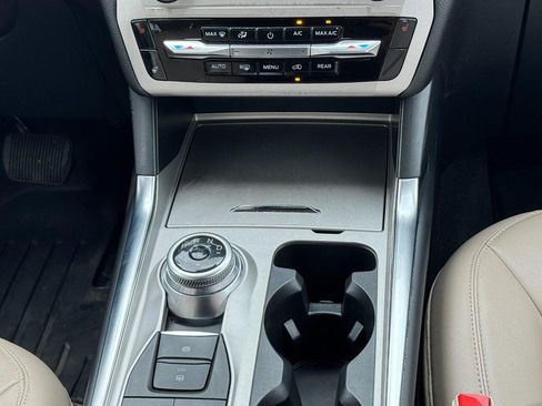Used 2023 Ford Explorer XLT w/ Equipment Group 202A AWD/4WD image 14
